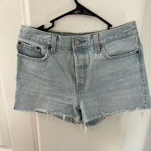 NWOT LEVI Light Blue Denim Women's Shorts